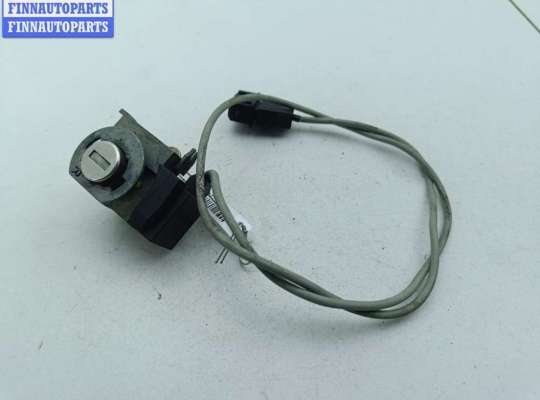 Личинка дверного замка на Audi A4 (8D, B5)