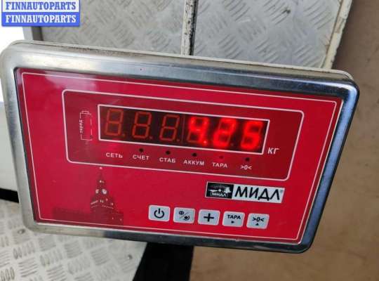 купить Рамка передняя (панель кузовная, телевизор) на Volkswagen Golf-4