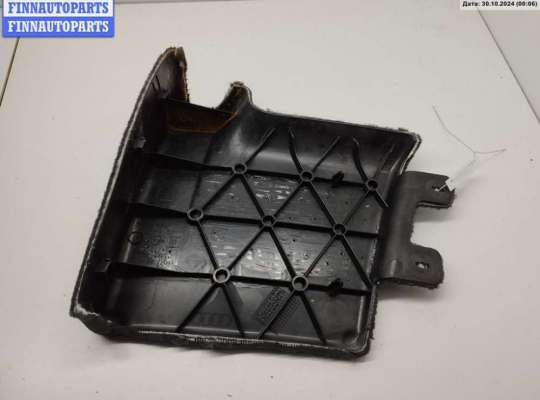 купить Обшивка крышки багажника на Audi A6 C6 (2004-2011)