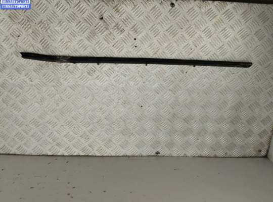 купить Молдинг лобового стекла на Ford Mondeo III (2000-2007)