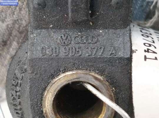 купить Датчик детонации на Volkswagen Golf-3