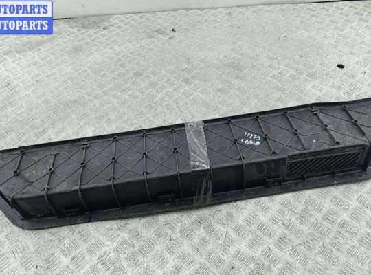 купить Накладка на порог внутренняя (салона) на Volkswagen Transporter T4