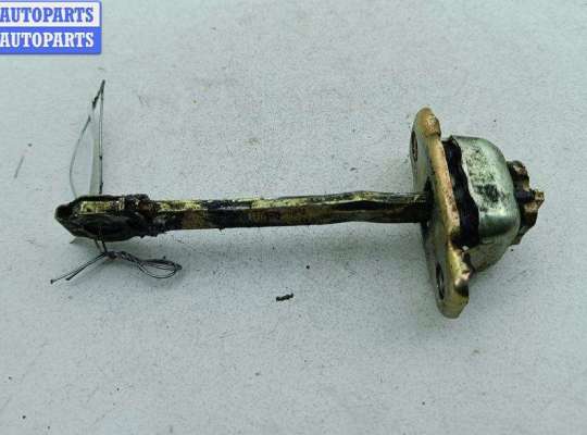 купить Ограничитель открывания двери передней на Volkswagen Passat B4