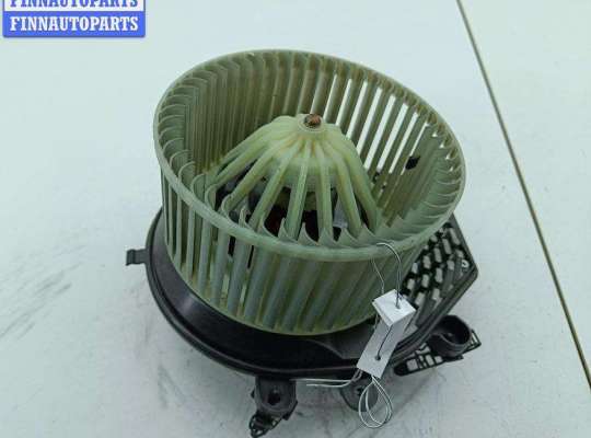 купить Двигатель отопителя (моторчик печки) на Audi A4 B5 (1994-2001)