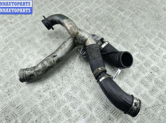 Патрубок интеркулера BM3547507 на BMW 3 E46 (1998-2006)