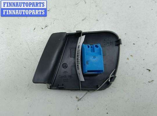 купить Кнопка стеклоподъемника переднего правого на Skoda Octavia mk1 (A4 1U) 1996-2010