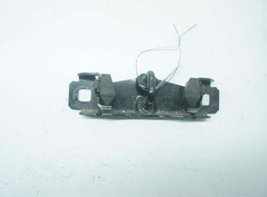 Ответная часть (скоба) замка двери FO1302578 на Ford Kuga