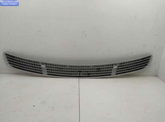 купить Решетка капота на Mercedes C-Class W203 (2000-2006)