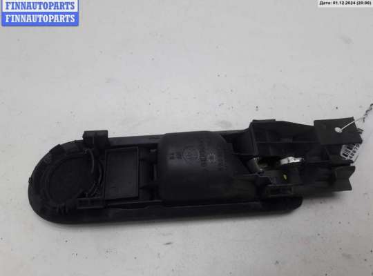купить Ручка двери внутренняя задняя правая на Volkswagen Passat B5