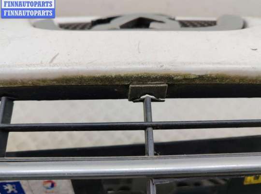 купить Бампер передний на Peugeot 307