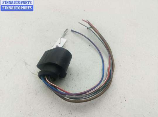 купить Разъем (фишка) проводки на Audi A4 B6 (2001-2004)