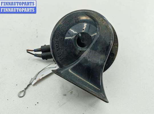 Сигнал (клаксон) AU1722382 на Audi A4 B5 (1994-2001)