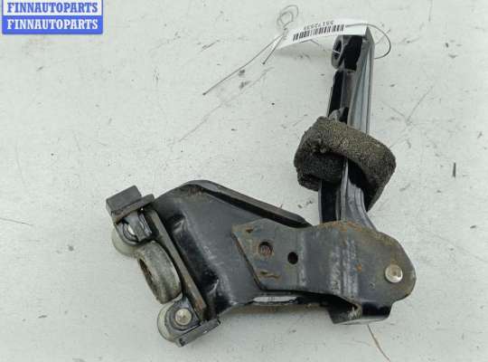 купить Ролик двери сдвижной на Volkswagen Caddy (2004-2010)