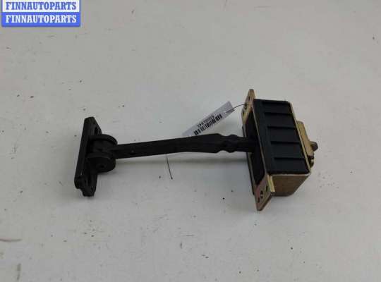 Ограничитель открывания двери передней MB1572734 на Mercedes C-Class W203 (2000-2006)
