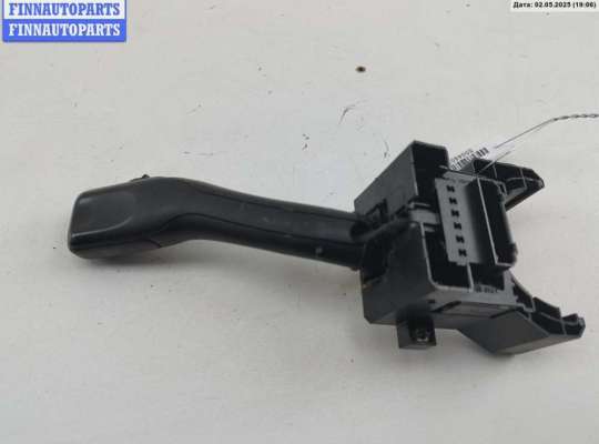 купить Переключатель дворников на Volkswagen Passat B5