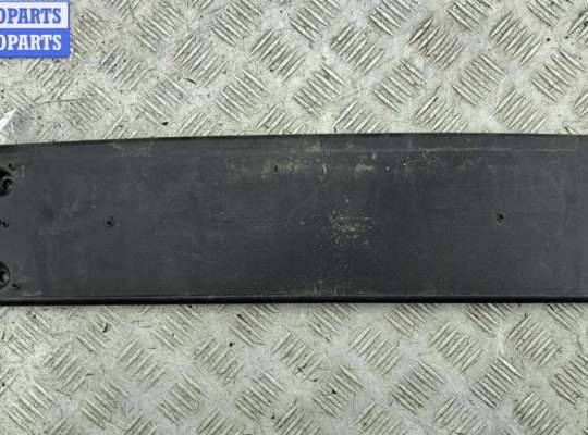 купить Накладка на бампер на Volkswagen Golf-6