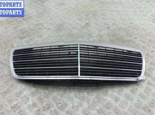 купить Решетка радиатора на Mercedes E-Class W210 (1995-2002)