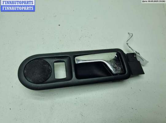 купить Ручка двери внутренняя задняя левая на Volkswagen Passat B5