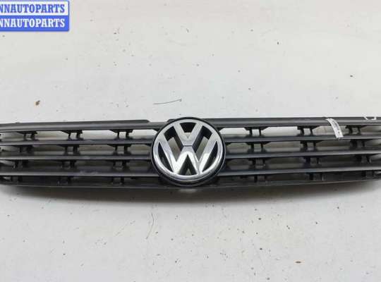 купить Решетка радиатора на Volkswagen Passat B5