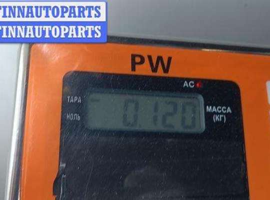 ЭБУ PDC (электронный блок управления парктрониками) на Volkswagen Passat B6 (3C)