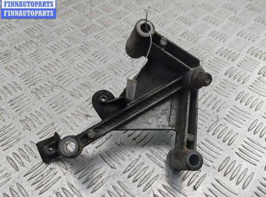 купить Кронштейн КПП опорный на Renault Kangoo I (1998-2008)