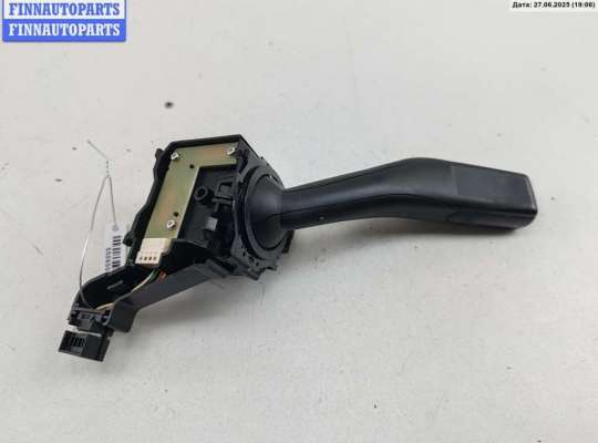 купить Переключатель поворотов на Volkswagen Golf-5
