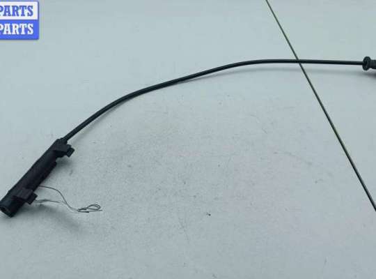 Трос капота на Volkswagen Passat B5 (3B)