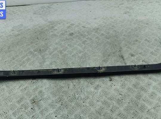 Купить Направляющая сдвижной двери (салазка) правая на Fiat Scudo (2007-2016) Направляющая сдвижной двери (салазка) правая PG1177458 на Fiat Scudo (2007-2016)