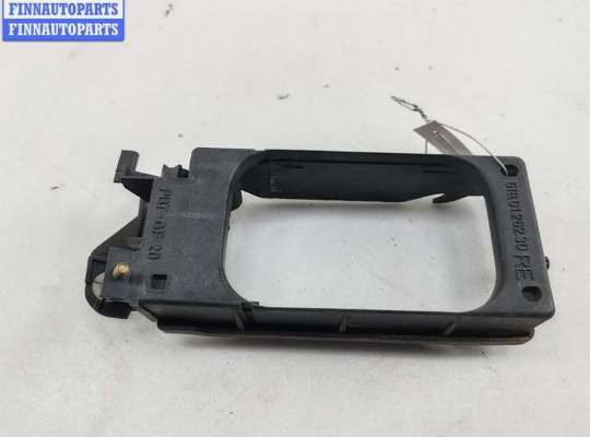 купить Рамка фары противотуманной правой на BMW 3 E36 (1991-2000)