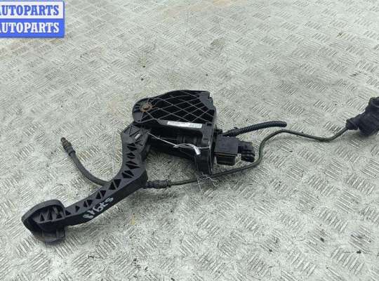 купить Цилиндр сцепления главный на Volkswagen Passat B6