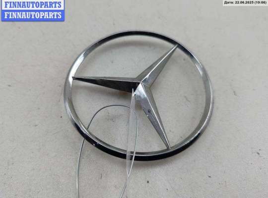 купить Эмблема на Mercedes C-Class W203 (2000-2006)