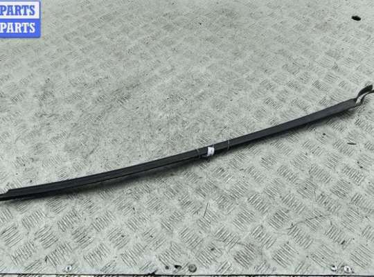 купить Молдинг лобового стекла на Volkswagen Passat B5+ (GP)