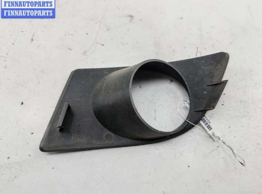 купить Рамка фары противотуманной правой на Ford Galaxy (2000-2006)