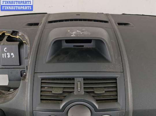 купить Панель приборная (торпедо) на Renault Megane II (2002-2008)