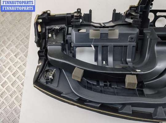купить Панель приборная (торпедо) на Renault Megane II (2002-2008)