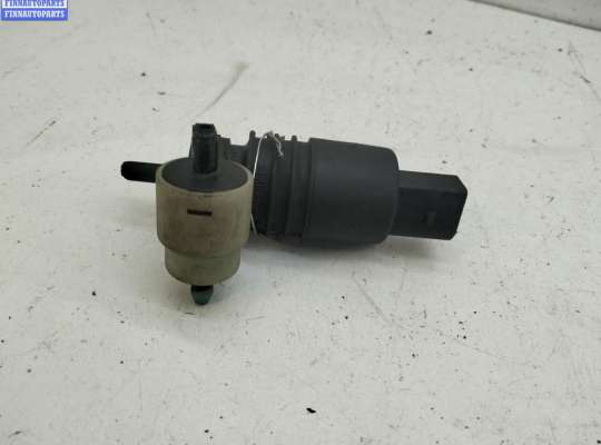 купить Насос (моторчик) омывателя стекла на Volkswagen Touareg