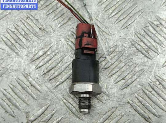купить Датчик давления топлива на Peugeot 607
