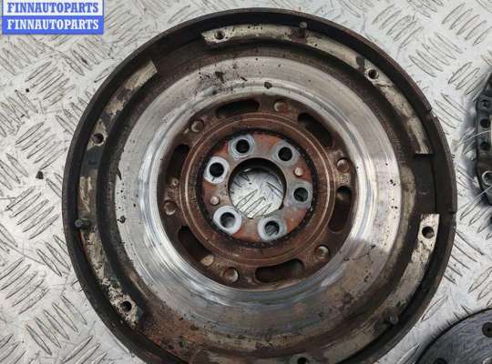 купить Маховик на Volkswagen Passat B5