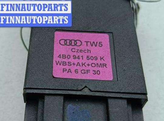 купить Кнопка аварийной сигнализации (аварийки) на Audi A6 C5 (1997-2005)