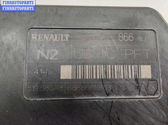 купить Блок предохранителей на Renault Megane II (2002-2008)