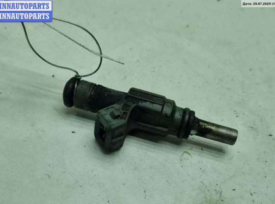 Форсунка топливная на Volkswagen Passat B5 (3B)