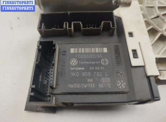 купить Моторчик стеклоподъемника передний правый на Volkswagen Passat B6