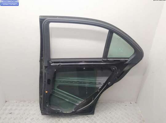 купить Дверь боковая задняя правая на Mercedes W204 (C)