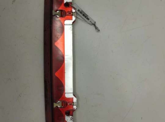 Фонарь (стоп-сигнал) центральный