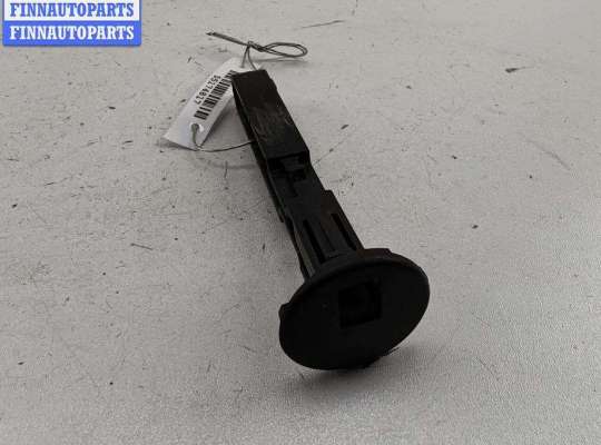 купить Кронштейн радиатора на Renault Scenic II (2003-2009)