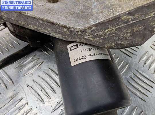 купить Механизм стеклоочистителя переднего (трапеция дворников) на Peugeot 807