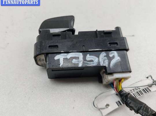 купить Кнопка стеклоподъемника заднего правого на Mazda 5