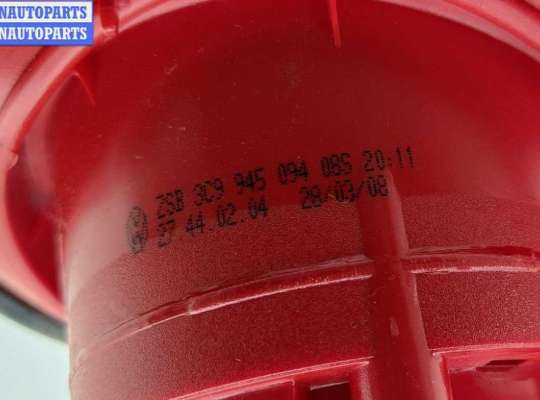 купить Фонарь крышки багажника правый на Volkswagen Passat B6