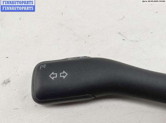 купить Переключатель поворотов на Volkswagen Golf-4