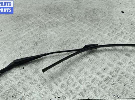 Поводок дворника на Peugeot 308 I (T7)